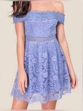 Francesca's Collections Off-Shoulder Lace Mini Dress in Lilac